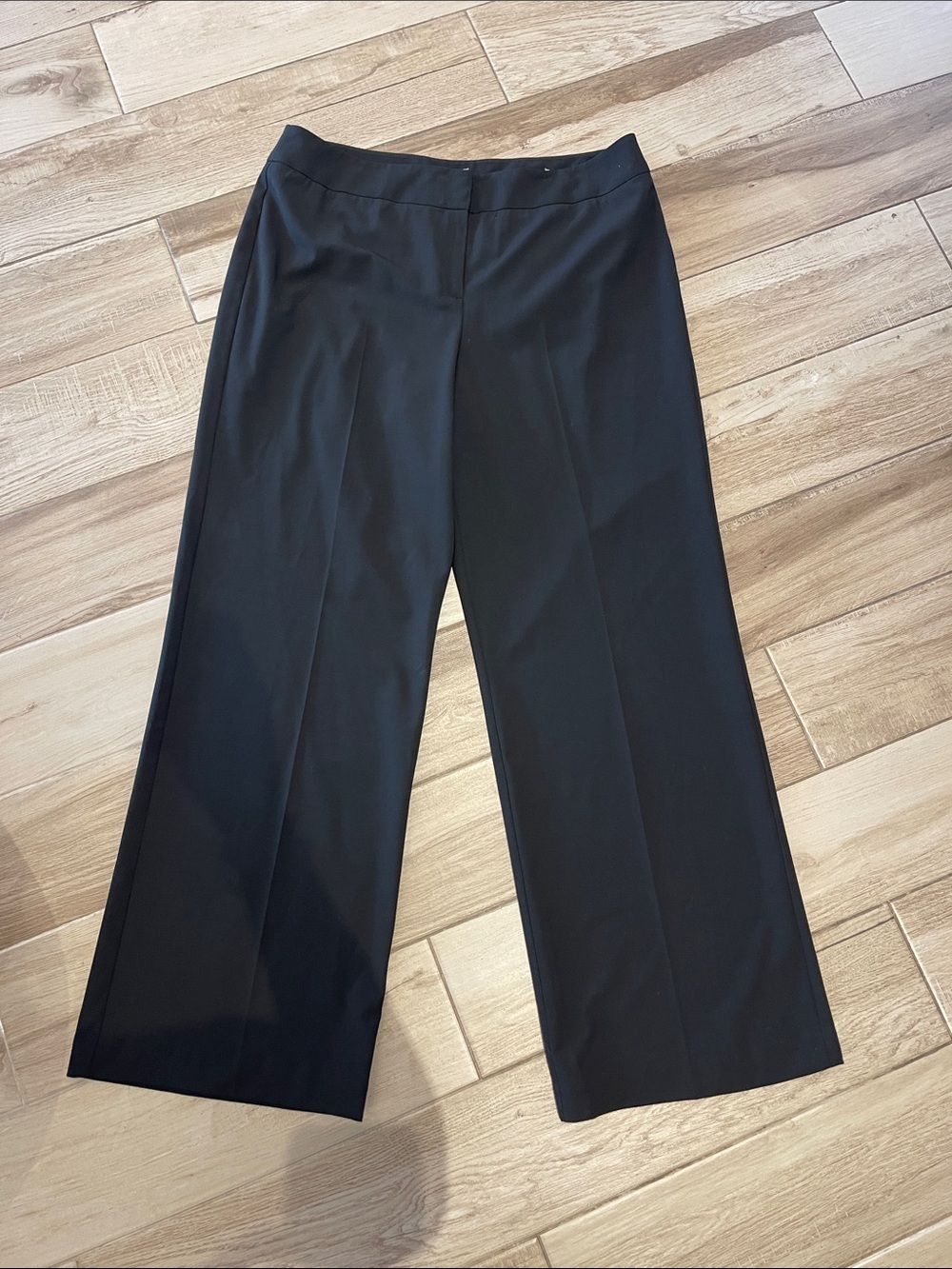 Chico's Classic Black Wide-Leg Women's Pants